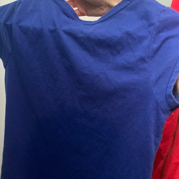 Nice hue of blue color nice on the eyes nice material - Picture 4 of 4